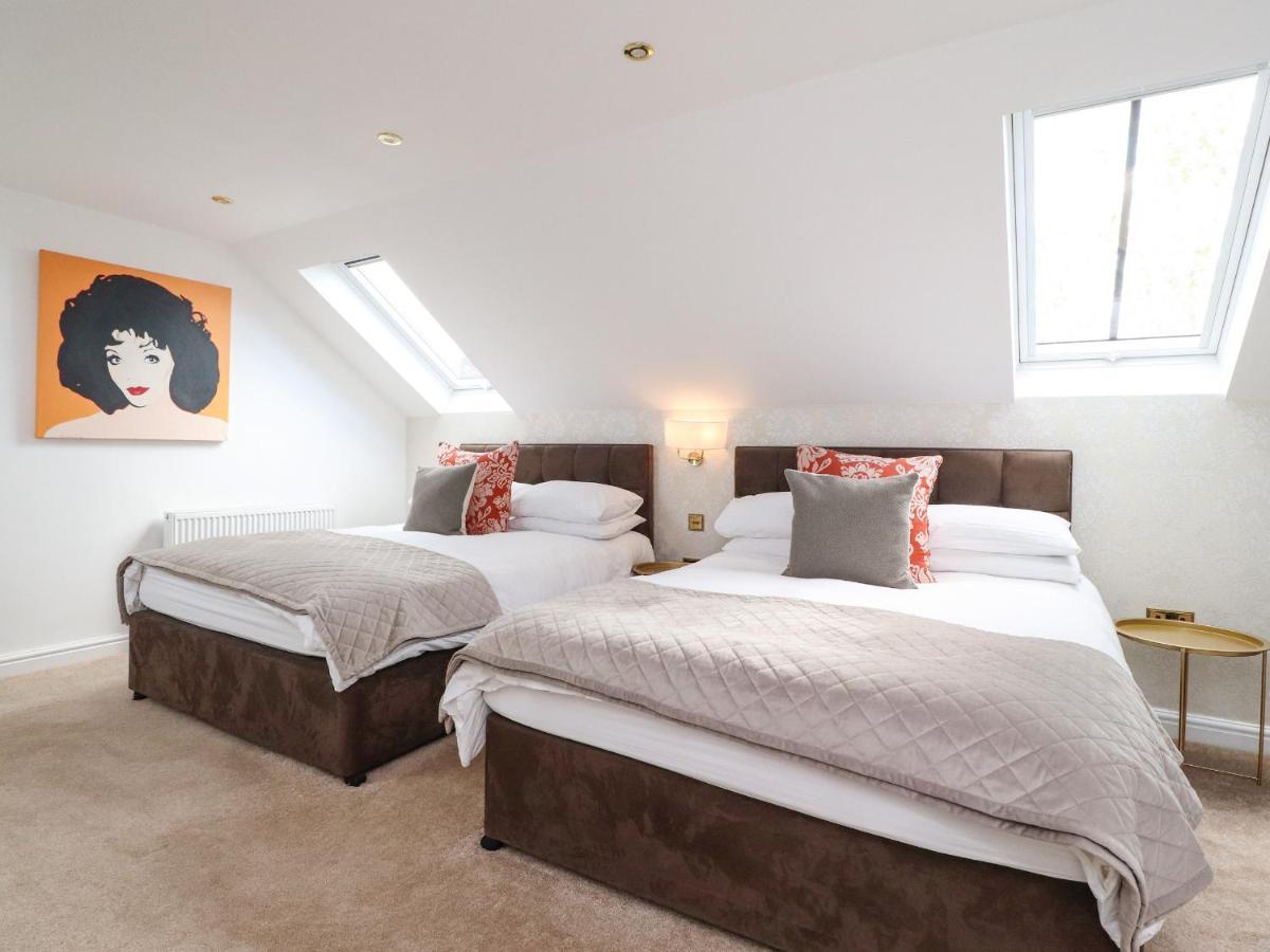 Вилла Moor End Manor Poulton-le-Fylde Экстерьер фото