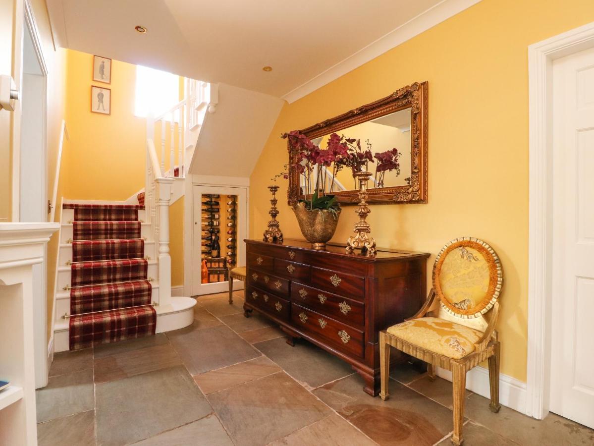 Вилла Moor End Manor Poulton-le-Fylde Экстерьер фото