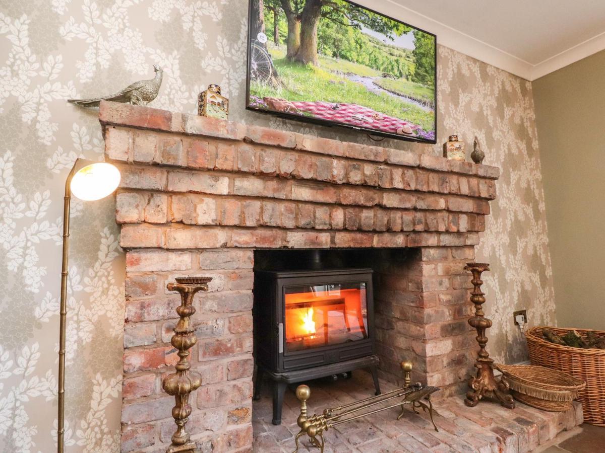 Вилла Moor End Manor Poulton-le-Fylde Экстерьер фото