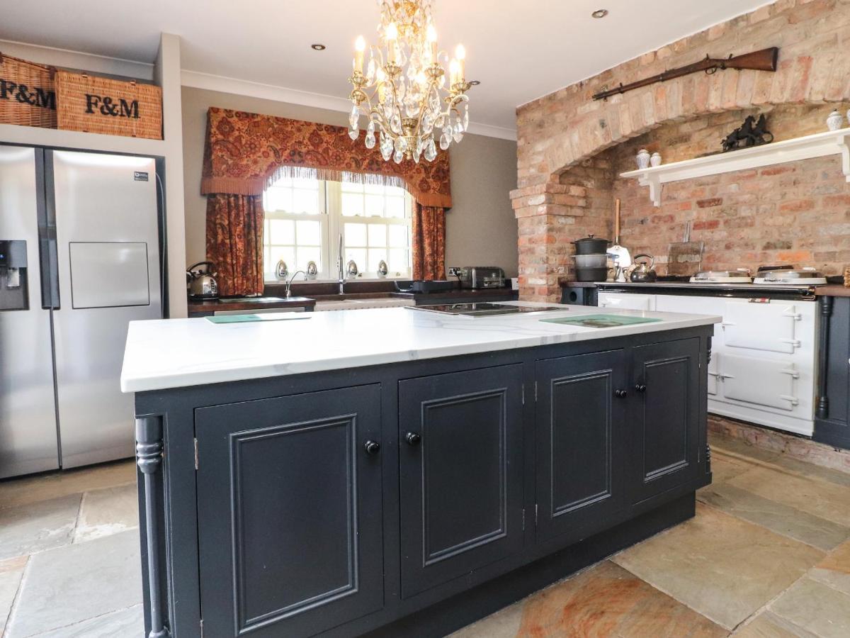Вилла Moor End Manor Poulton-le-Fylde Экстерьер фото